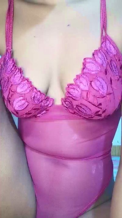 tesha7 live cam on Cam4