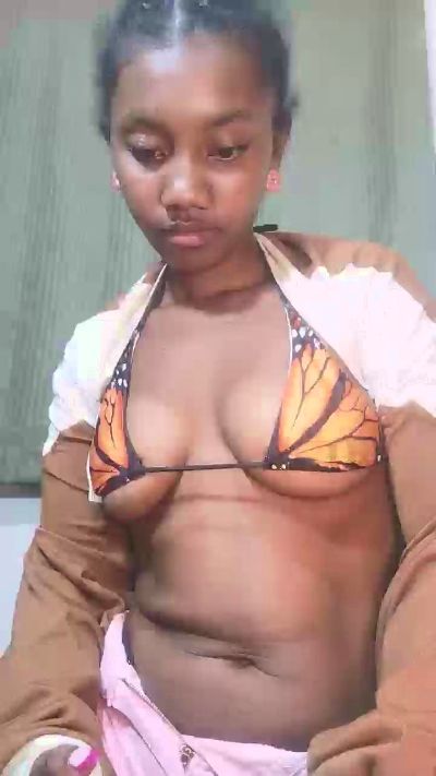tesha7 live cam on Cam4