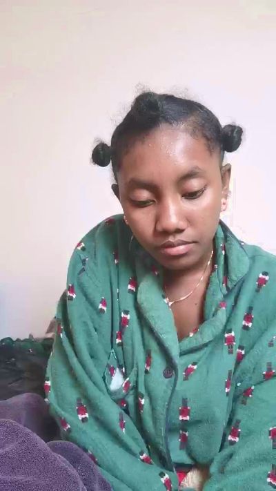 tesha7 live cam on Cam4