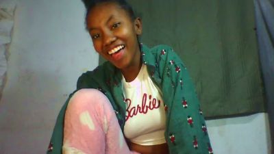 tesha7 live cam on Cam4