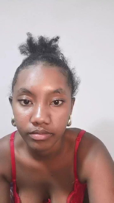 tesha7 live cam on Cam4