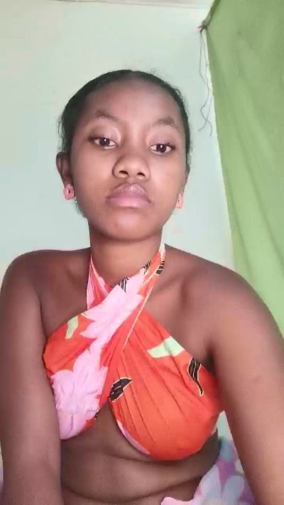 tesha7 live cam on Cam4