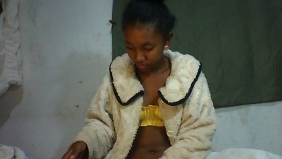 tesha7 live cam on Cam4