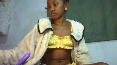tesha7 live cam on Cam4