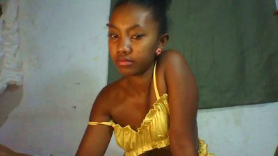 tesha7 live cam on Cam4