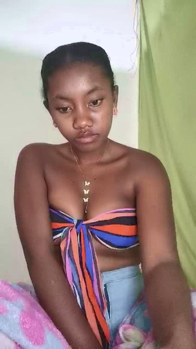 tesha7 live cam on Cam4