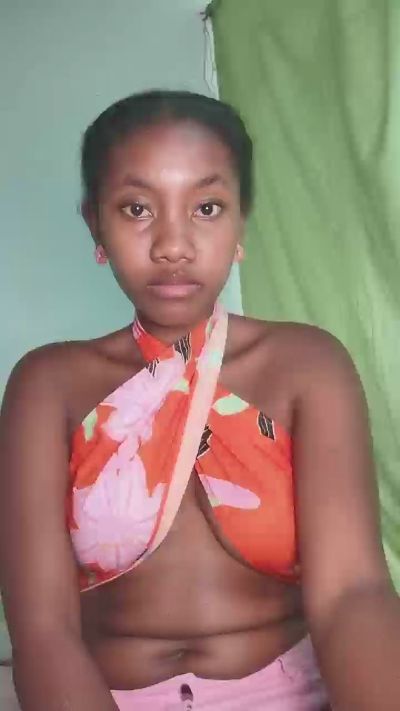tesha7 live cam on Cam4