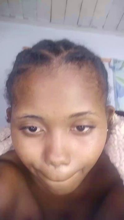 teshi2 live cam on Cam4