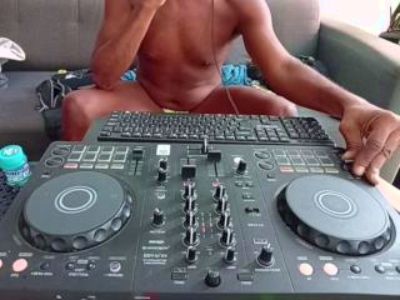 tesudoblack85 live cam on Cam4
