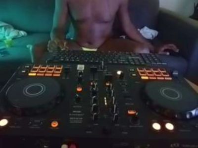 tesudoblack85 live cam on Cam4