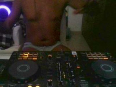 tesudoblack85 live cam on Cam4