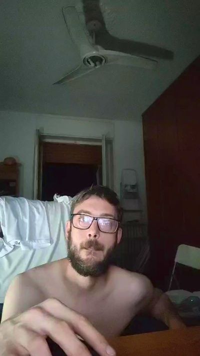 teuz90 live cam on Cam4