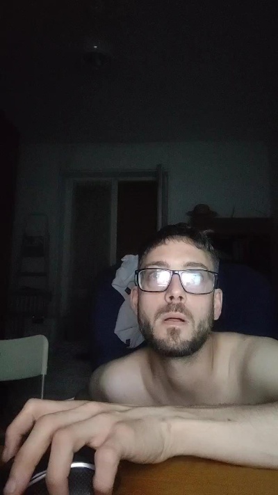 teuz90 live cam on Cam4