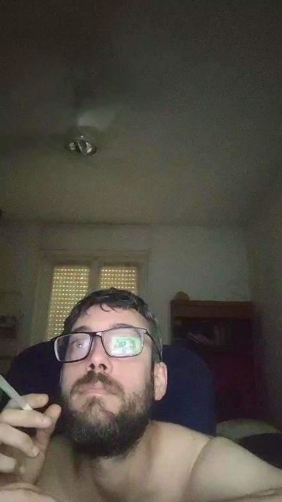teuz90 live cam on Cam4