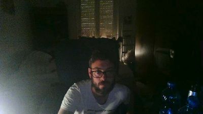 teuz90 live cam on Cam4