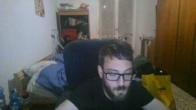 teuz90 live cam on Cam4