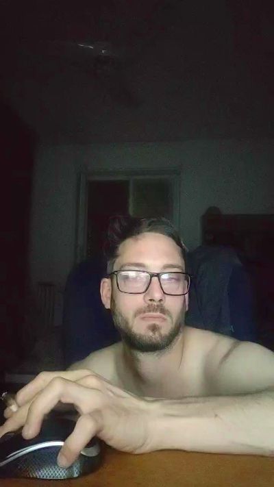 teuz90 live cam on Cam4