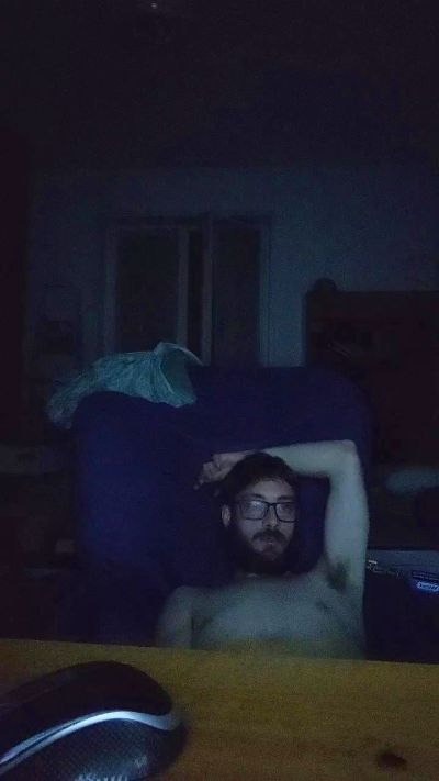 teuz90 live cam on Cam4