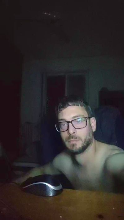 teuz90 live cam on Cam4