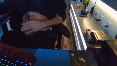 tgost18 live cam on Cam4