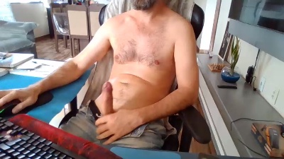 tgost18 live cam on Cam4