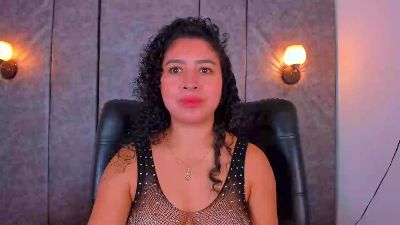 thara24 live cam on Cam4