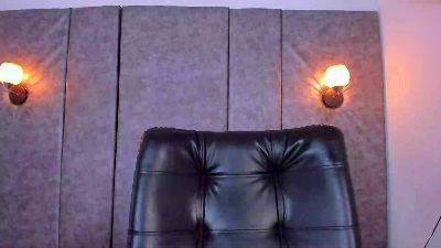 thara24 live cam on Cam4