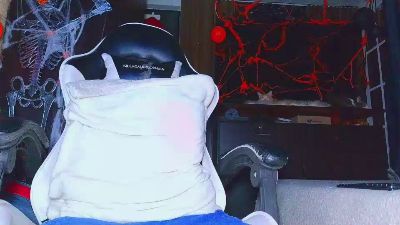 the_dog_lian live cam on Cam4
