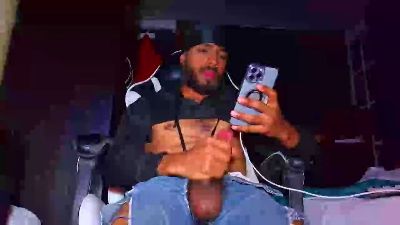 the_dog_lian live cam on Cam4