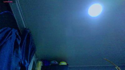 the_dog_lian live cam on Cam4