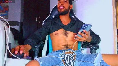 the_dog_lian live cam on Cam4