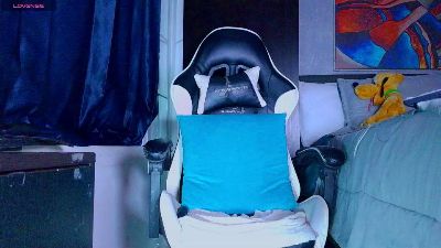 the_dog_lian live cam on Cam4