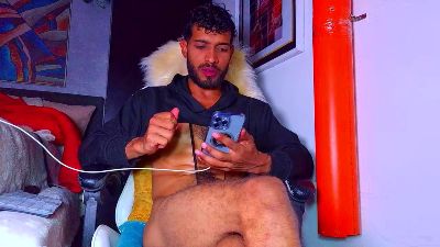 the_dog_lian live cam on Cam4