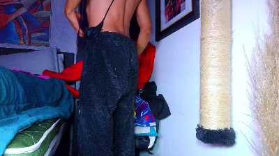 the_dog_lian live cam on Cam4