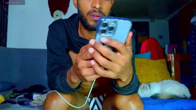 the_dog_lian live cam on Cam4