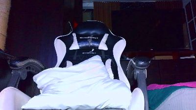 the_dog_lian live cam on Cam4