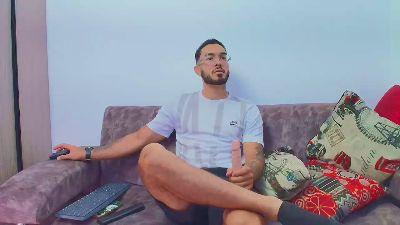 thebadboys01 live cam on Cam4
