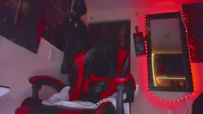 thebeastmaster live cam on Cam4