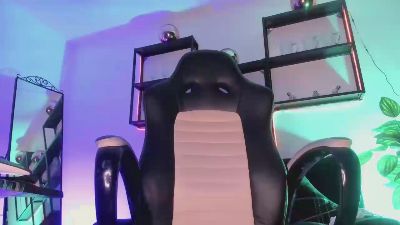 thebeastmaster live cam on Cam4