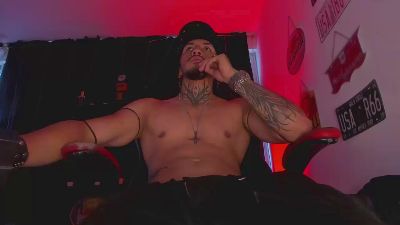 thebeastmaster live cam on Cam4