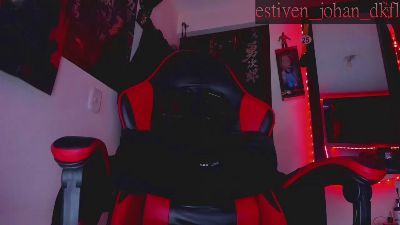 thebeastmaster live cam on Cam4