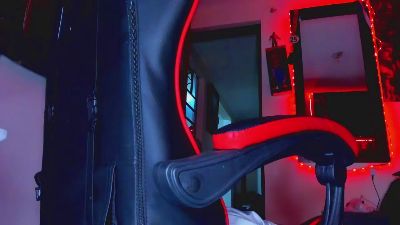 thebeastmaster live cam on Cam4