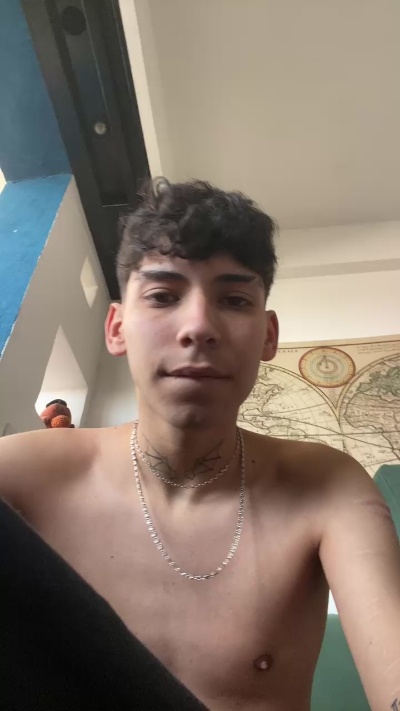 theboyofargg live cam on Cam4