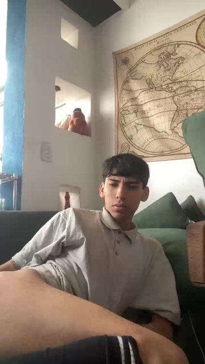 theboyofargg live cam on Cam4