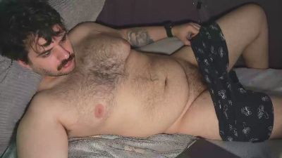 thecurlybear live cam on Cam4