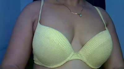 thelma5 live cam on Cam4
