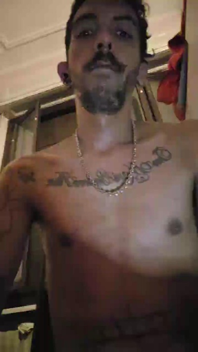 themadHatter90 live cam on Cam4