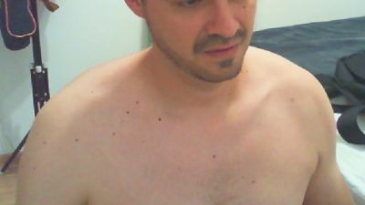 thenaughtyboy1 live cam on Cam4