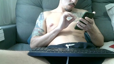 theocastanhari live cam on Cam4