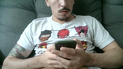 theocastanhari live cam on Cam4